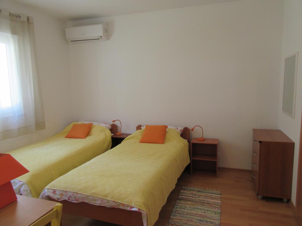 Apartment Linthorst Traù Esterno foto