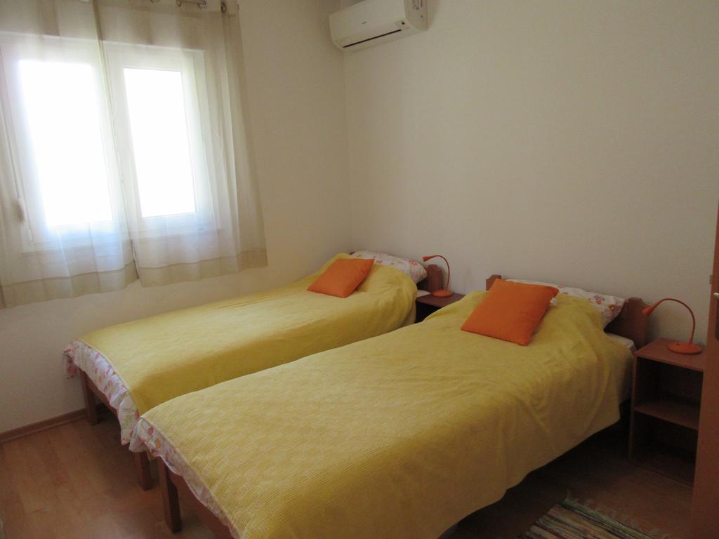 Apartment Linthorst Traù Esterno foto